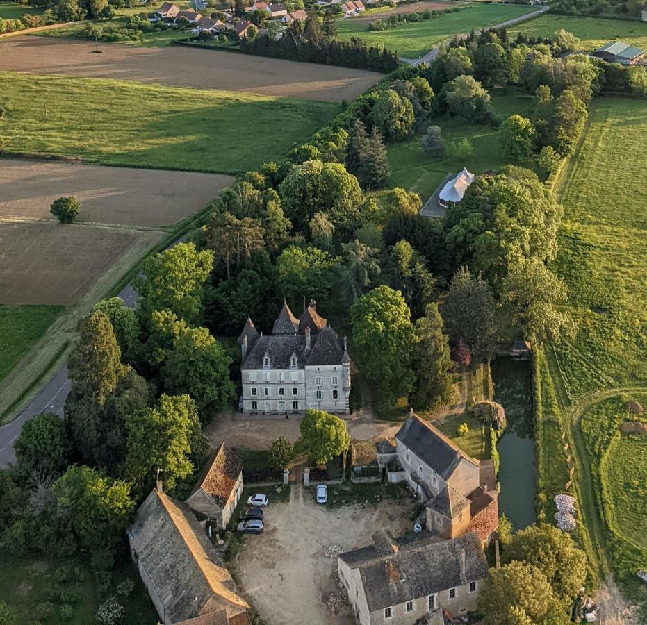 Chateau Du Mauny, Gites Et Chambres D'Hotes En Bourgogne Rosey المظهر الخارجي الصورة