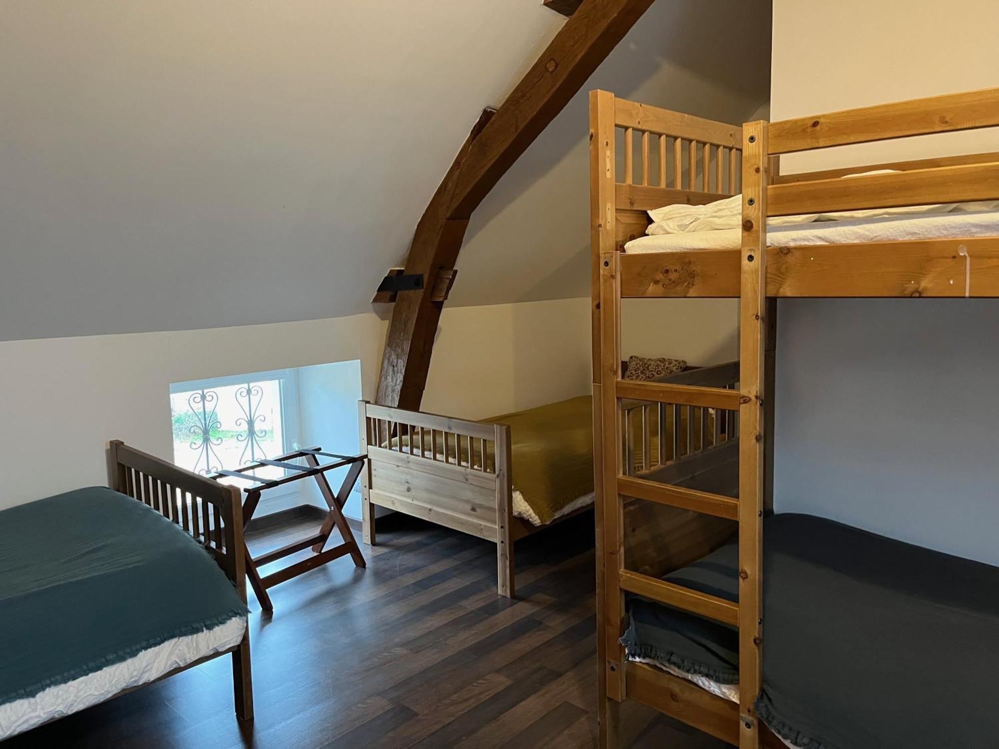 Chateau Du Mauny, Gites Et Chambres D'Hotes En Bourgogne Rosey الغرفة الصورة